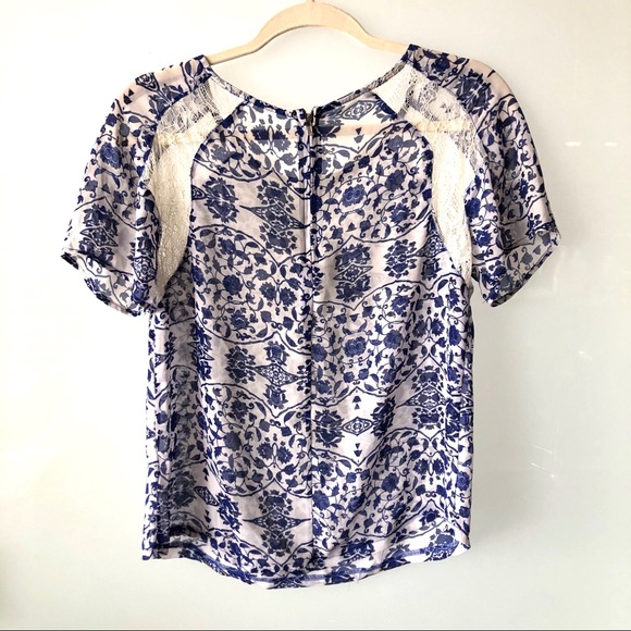 Floral Chiffon Top - Picture 2 of 3